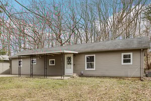 Crestview Rd-S0204-001.jpg