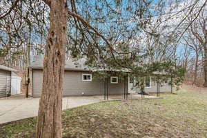 Crestview Rd-S0204-005.jpg