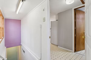 Crestview Rd-S0204-022.jpg