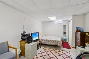 Crestview Rd-S0204-025.jpg