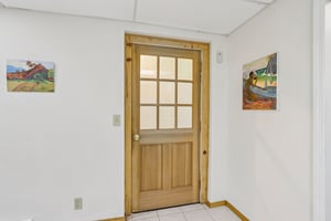 Crestview Rd-S0204-027.jpg