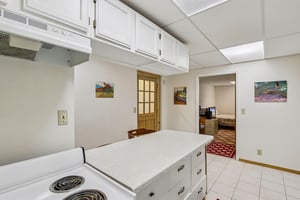 Crestview Rd-S0204-028.jpg