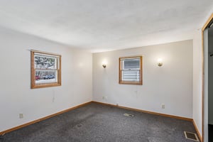 Crestview Rd-S0204-030.jpg