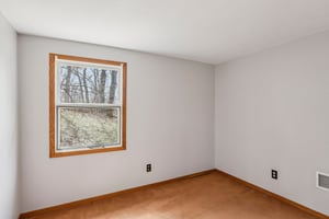 Crestview Rd-S0204-033.jpg