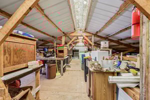 Crestview Rd-S0204-042.jpg