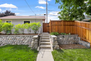  Photo 45