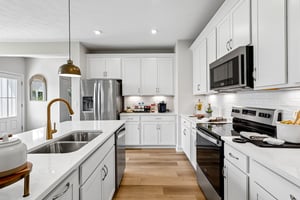 Charles Snider Rd-S2805-021.jpg