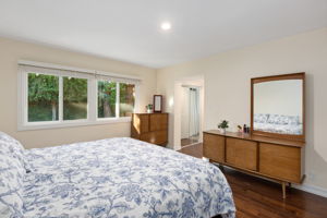  5047 Bellaire Ave, Los Angeles, CA 91607, US Photo 18