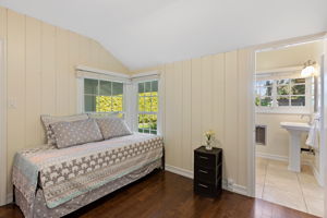  5047 Bellaire Ave, Los Angeles, CA 91607, US Photo 13