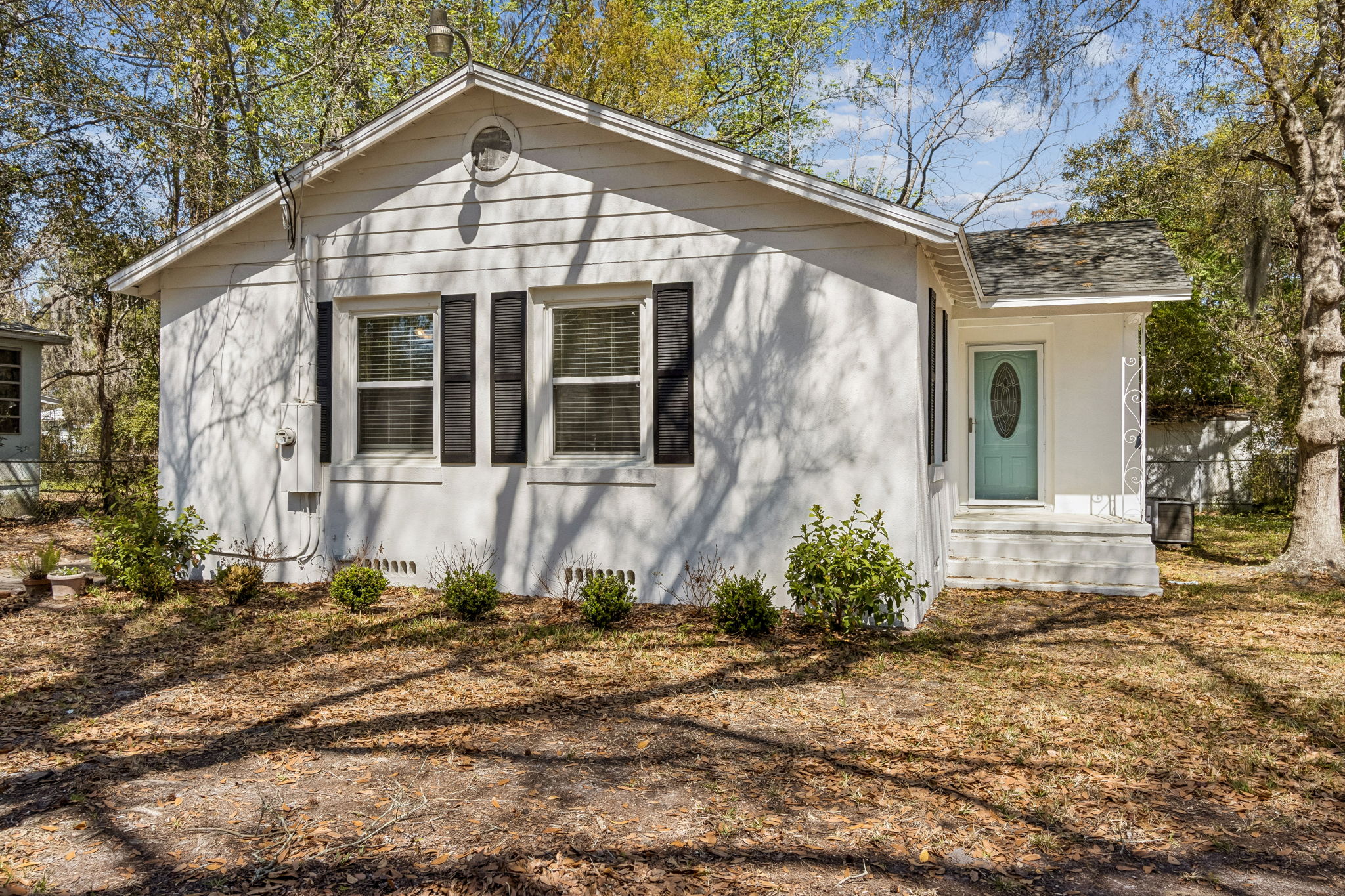 Welcome to 5049 Attleboro St