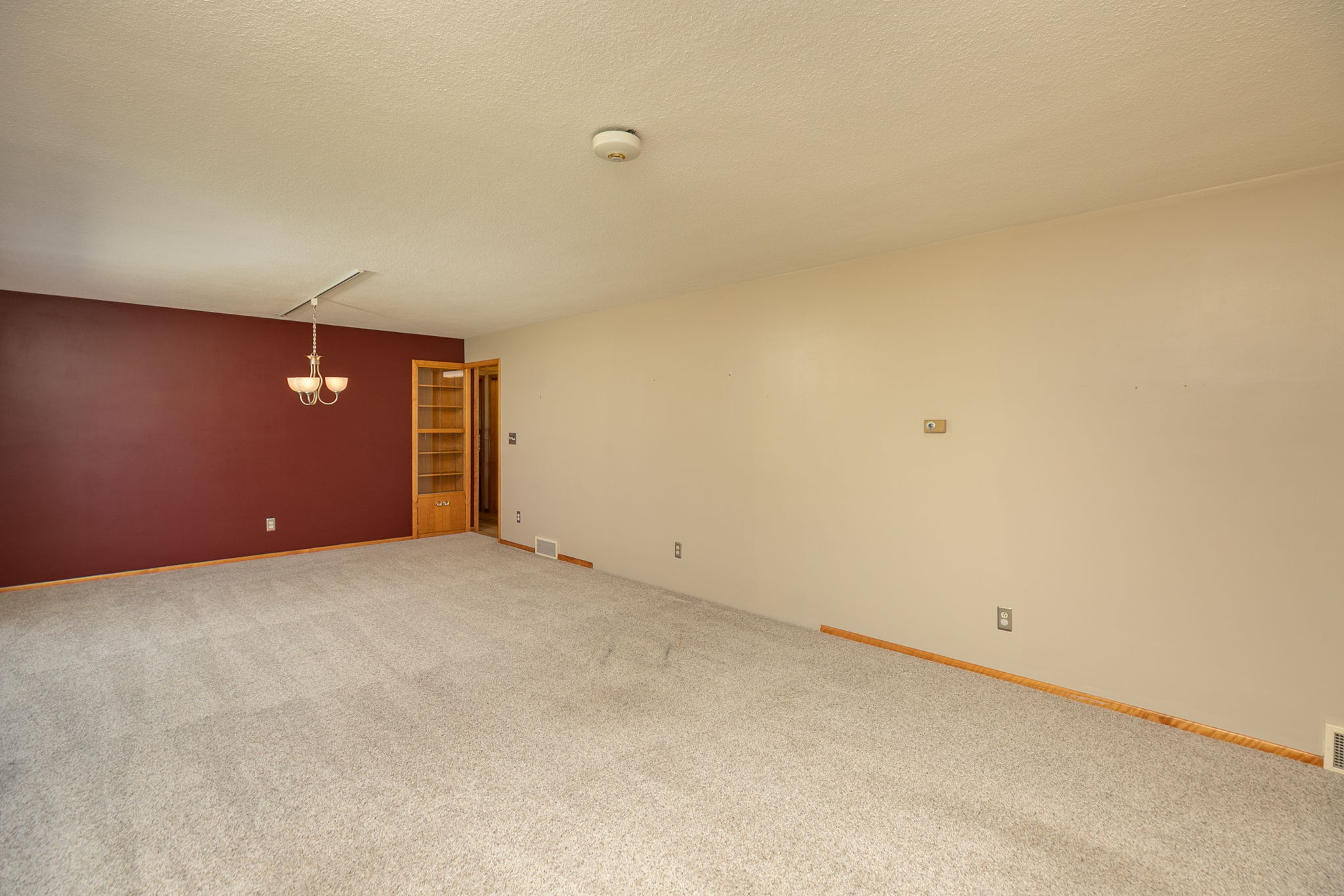 06-Living Room