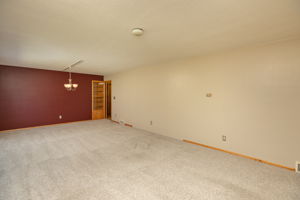 06-Living Room