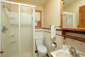 20-Bathroom