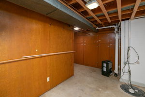 30-Utility Room