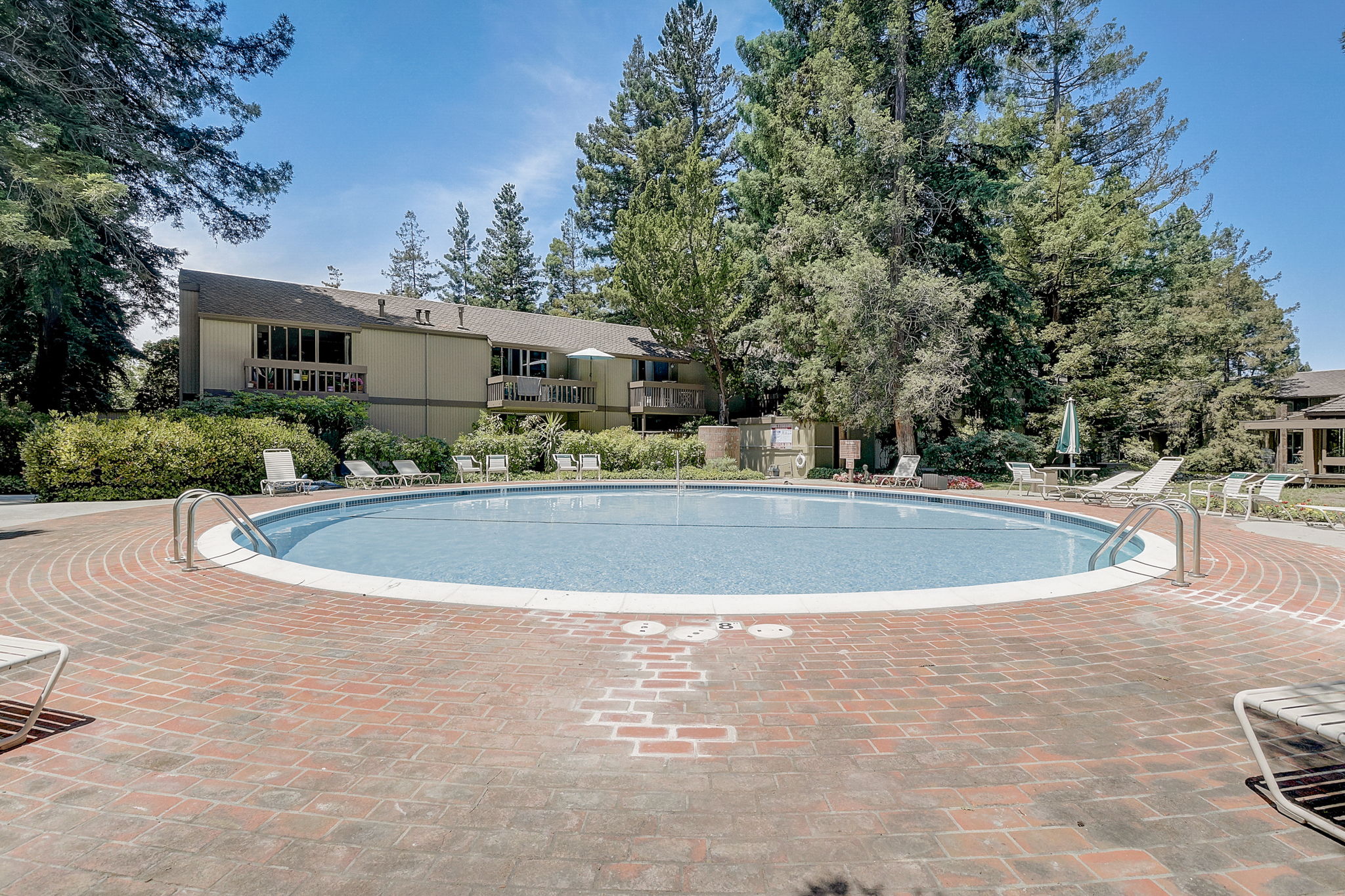 Cypress Point Dr-047