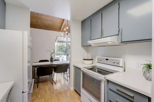 Cypress Point Dr-022