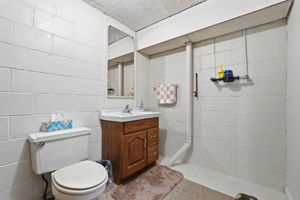  Photo 30