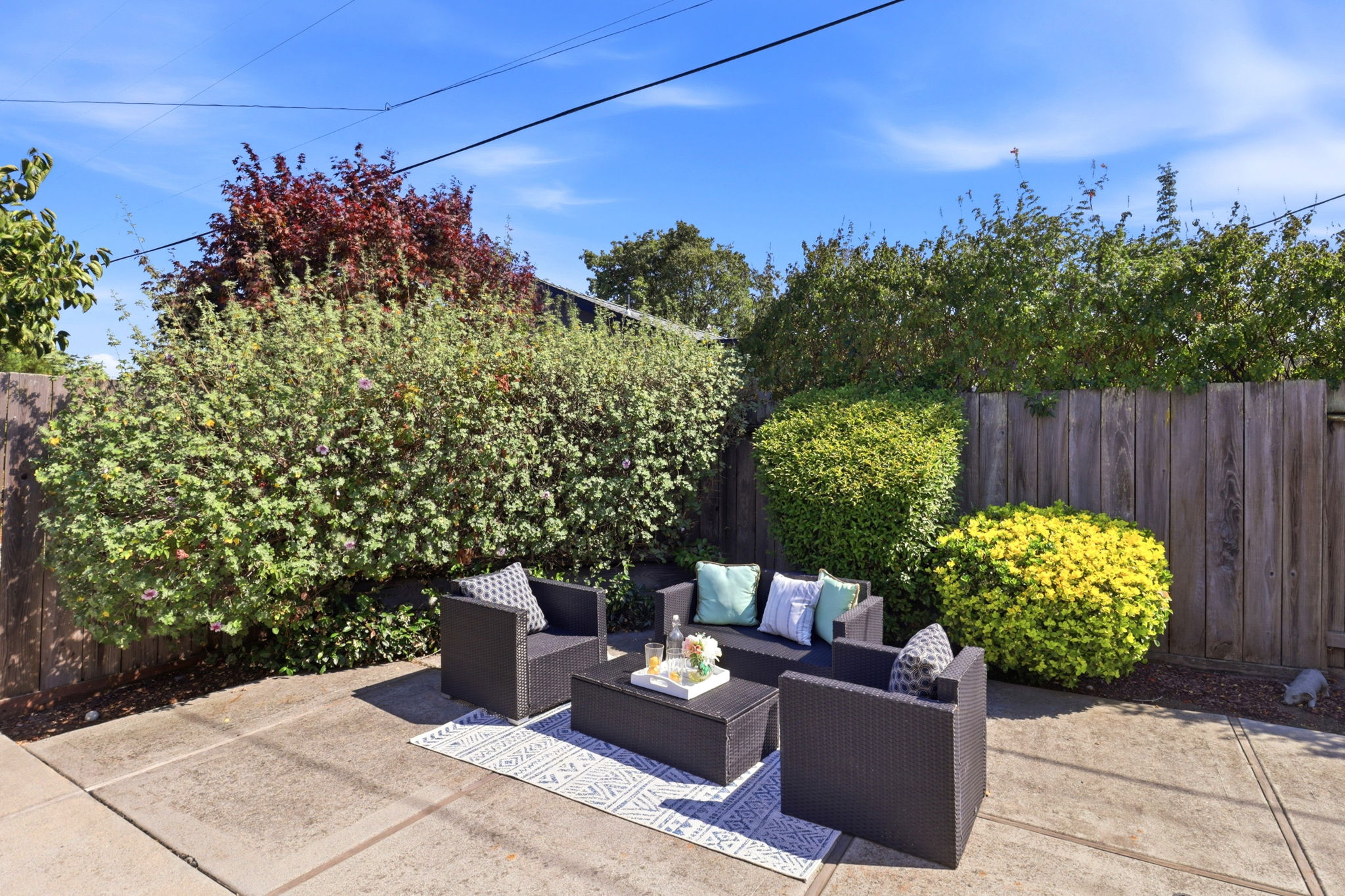046_F8_505 Hiller St Belmont,