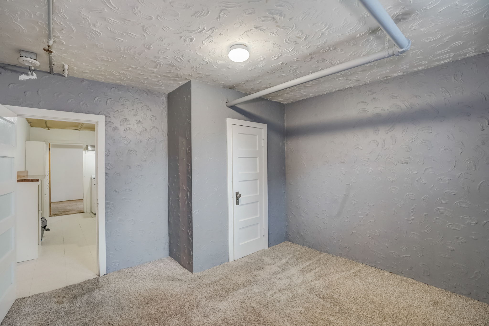 Locust Street-053