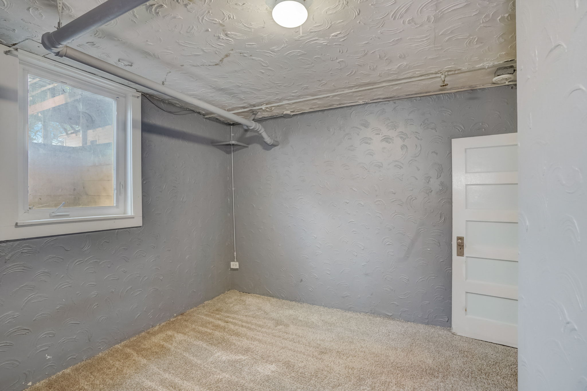 Locust Street-057