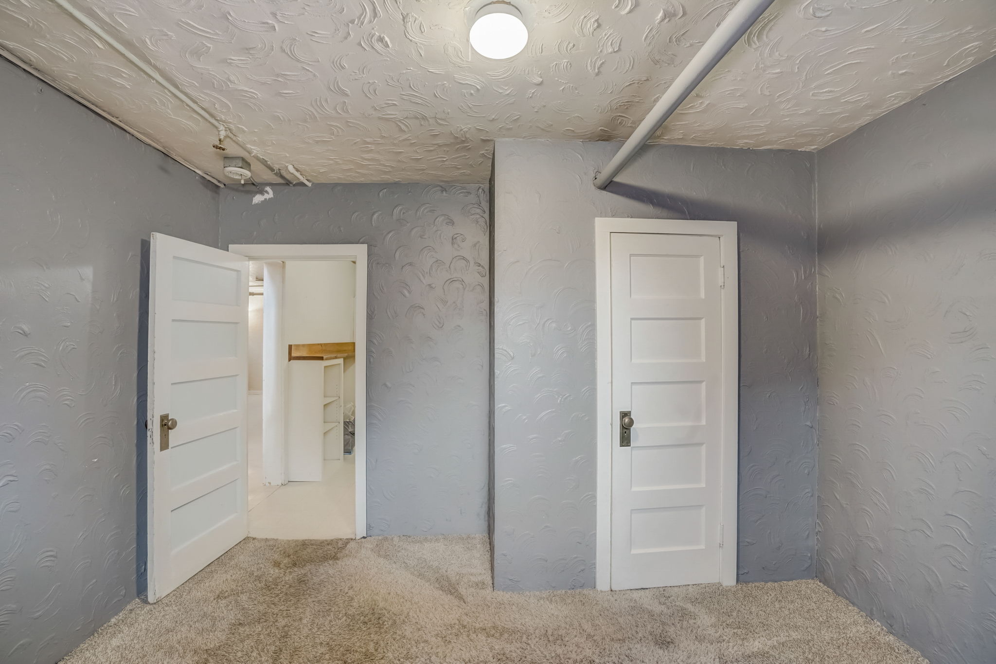 Locust Street-054