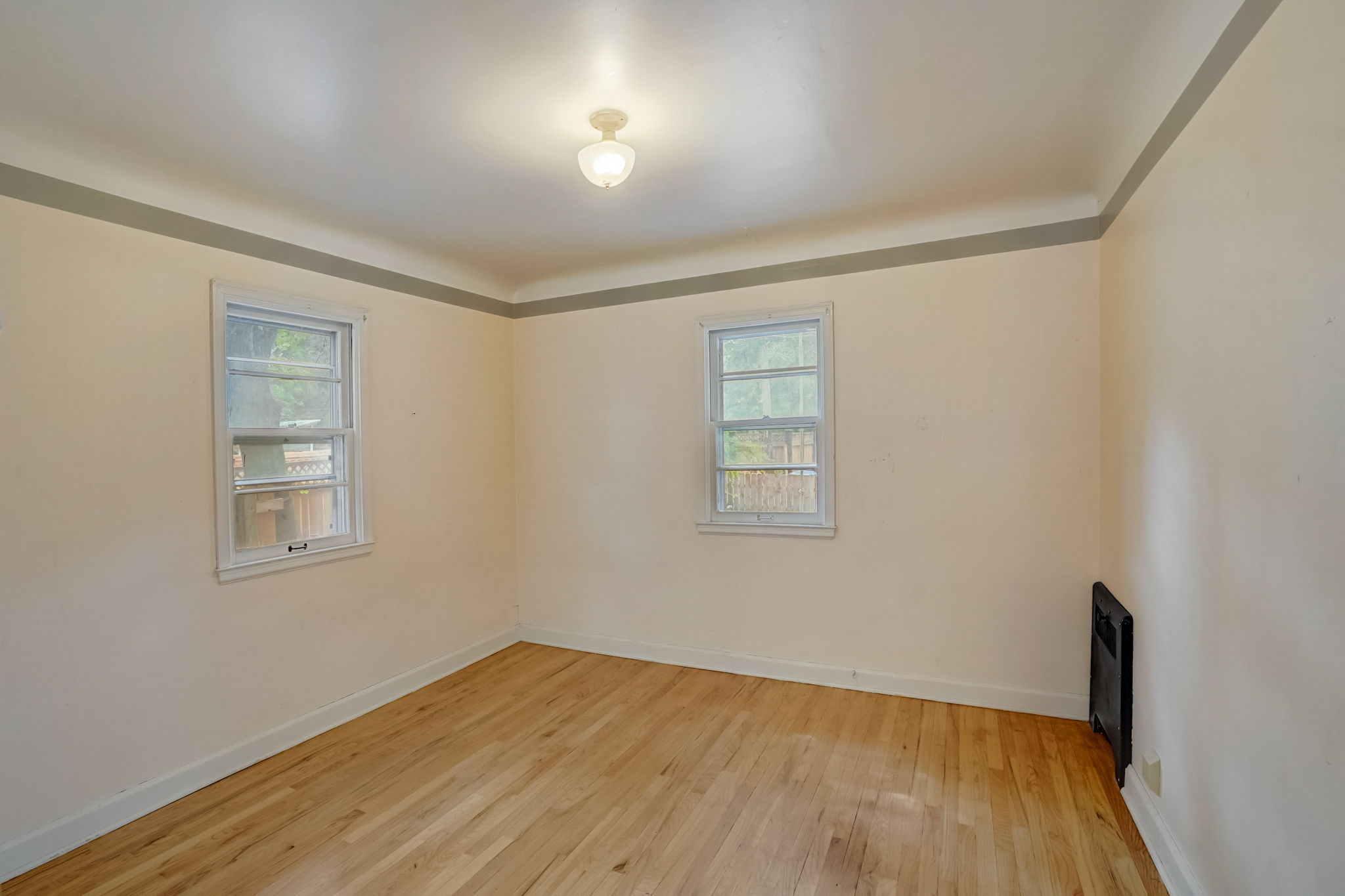 Locust Street-030