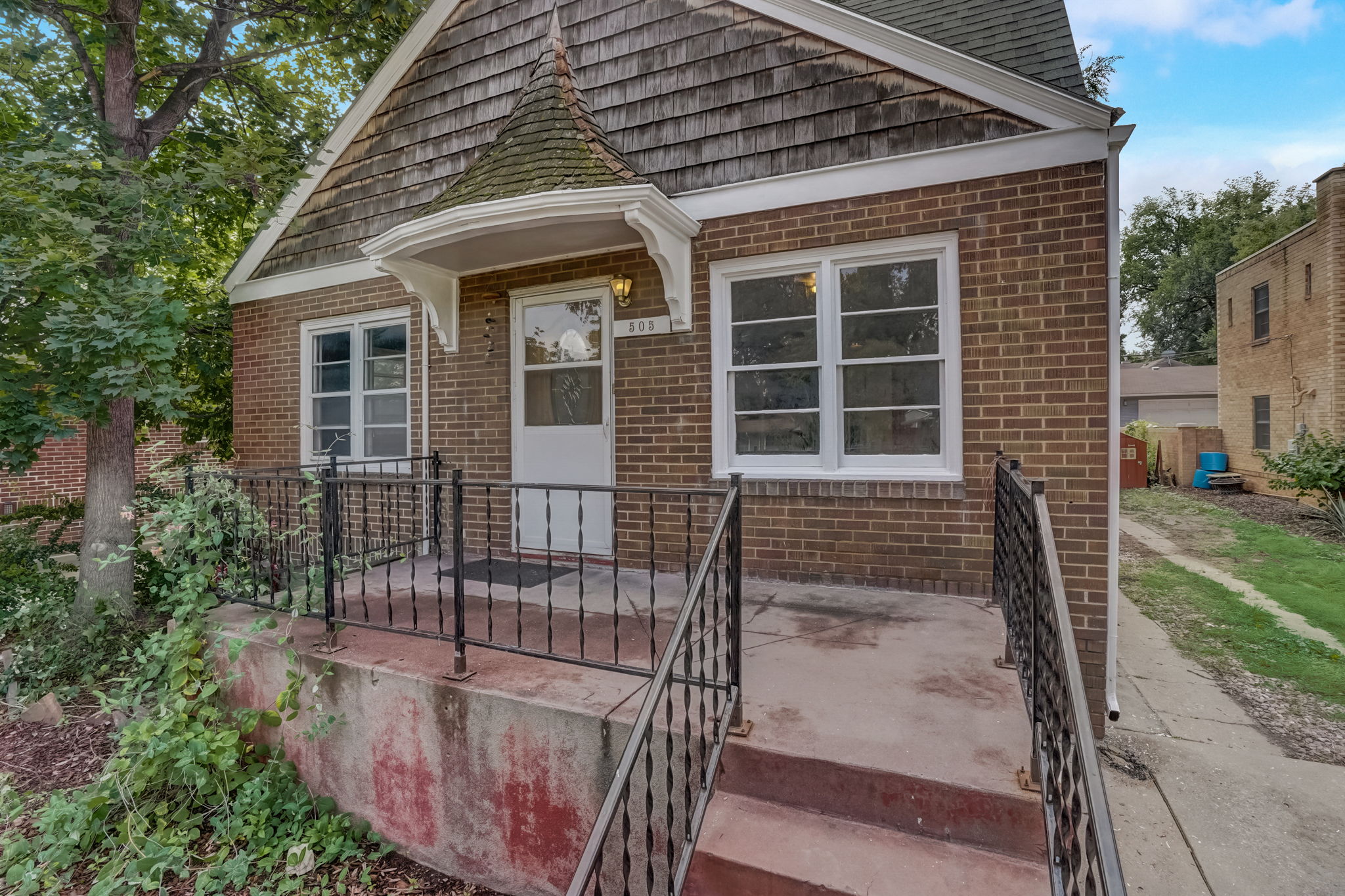 Locust Street-007