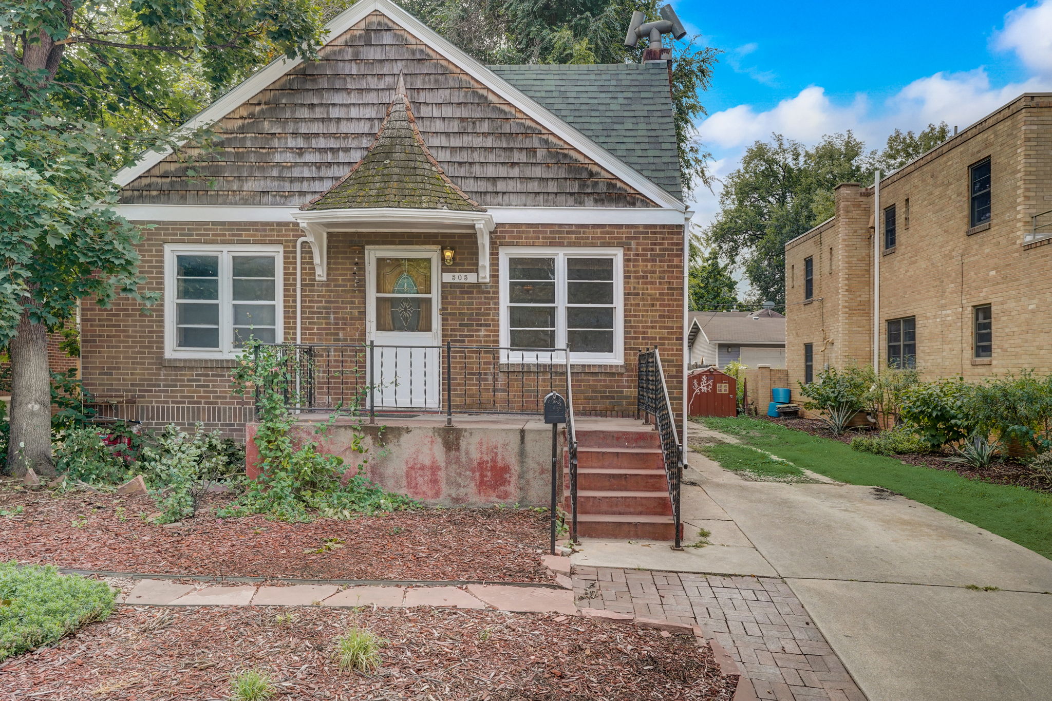 Locust Street-002