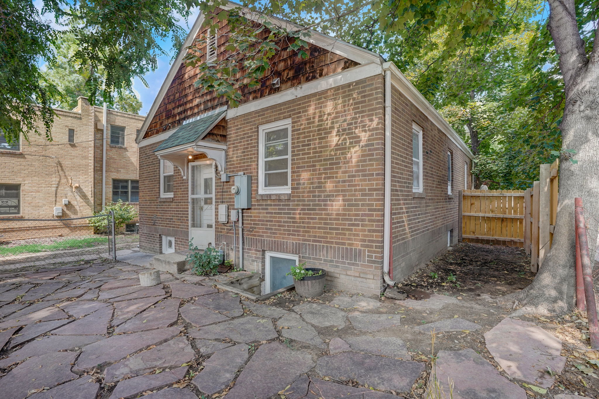 Locust Street-078