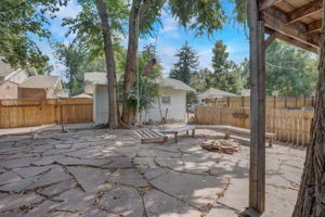 Locust Street-074