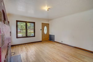 Locust Street-012