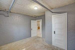 Locust Street-055