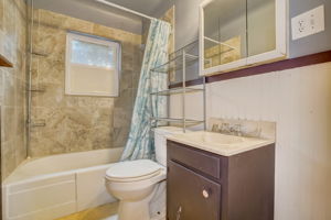 Locust Street-043