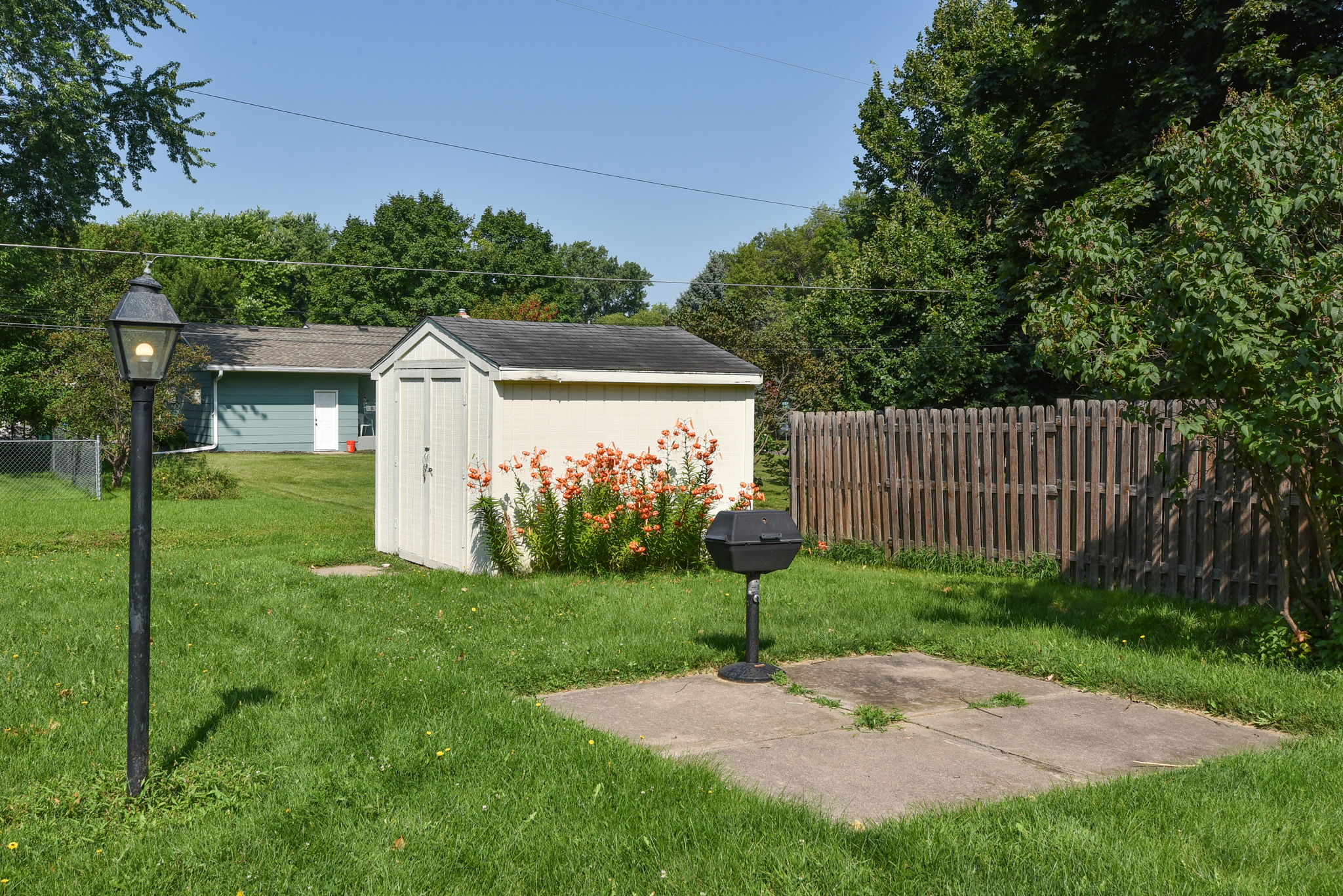  Photo 25