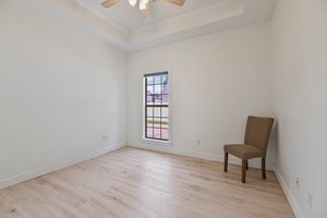  Photo 36