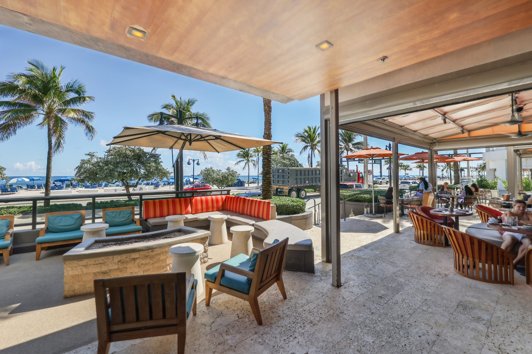 N Fort Lauderdale Beach Blvd 1709-904.jpg