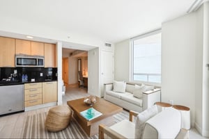 N Fort Lauderdale Beach Blvd 1709-008.jpg