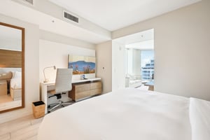 N Fort Lauderdale Beach Blvd 1709-011.jpg