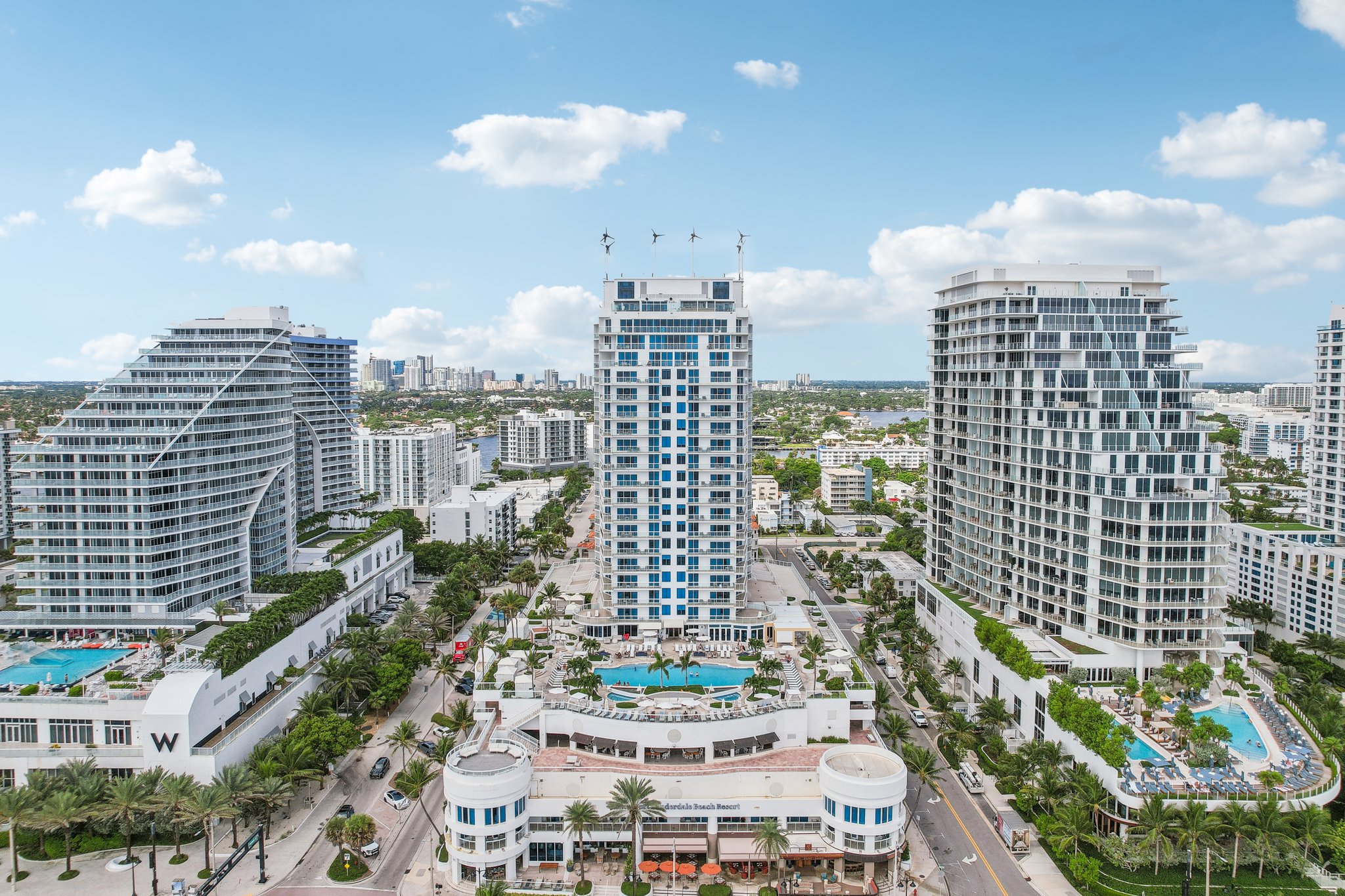 N Fort Lauderdale Beach Blvd 813-027.jpg
