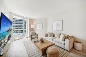 N Fort Lauderdale Beach Blvd 813-002.jpg