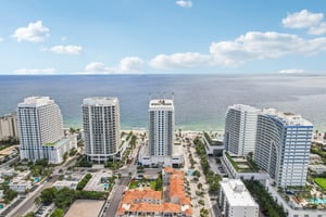 N Fort Lauderdale Beach Blvd 813-024.jpg