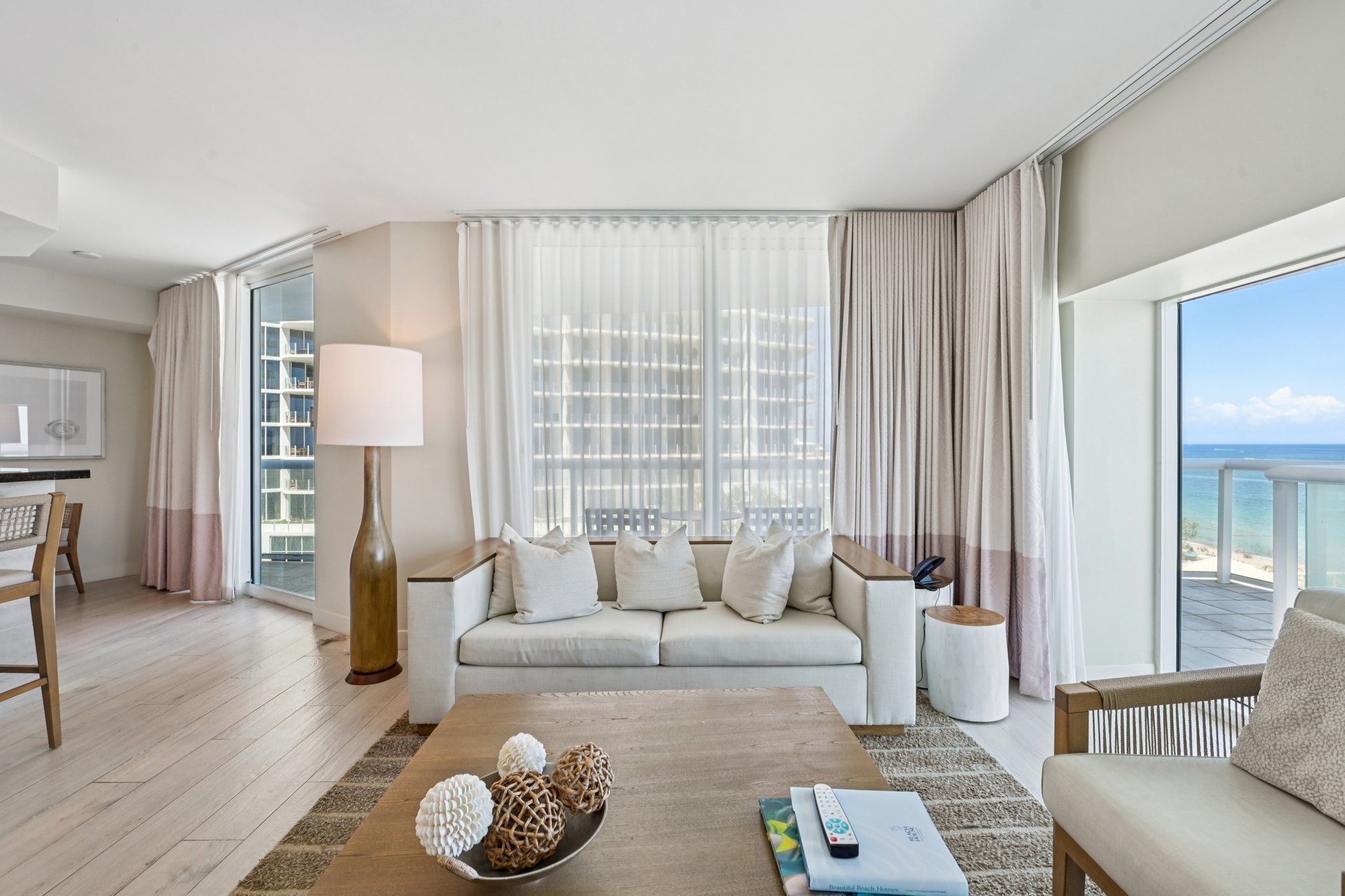 N Fort Lauderdale Beach Blvd 818-S2903-005.jpg