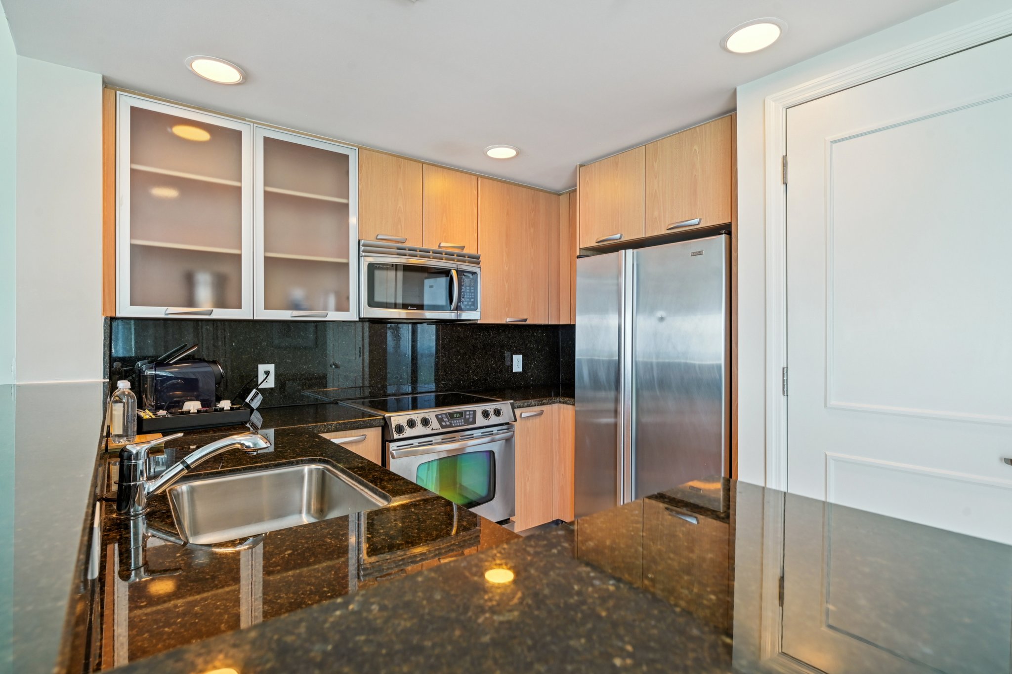 N Fort Lauderdale Beach Blvd 818-S2903-008.jpg