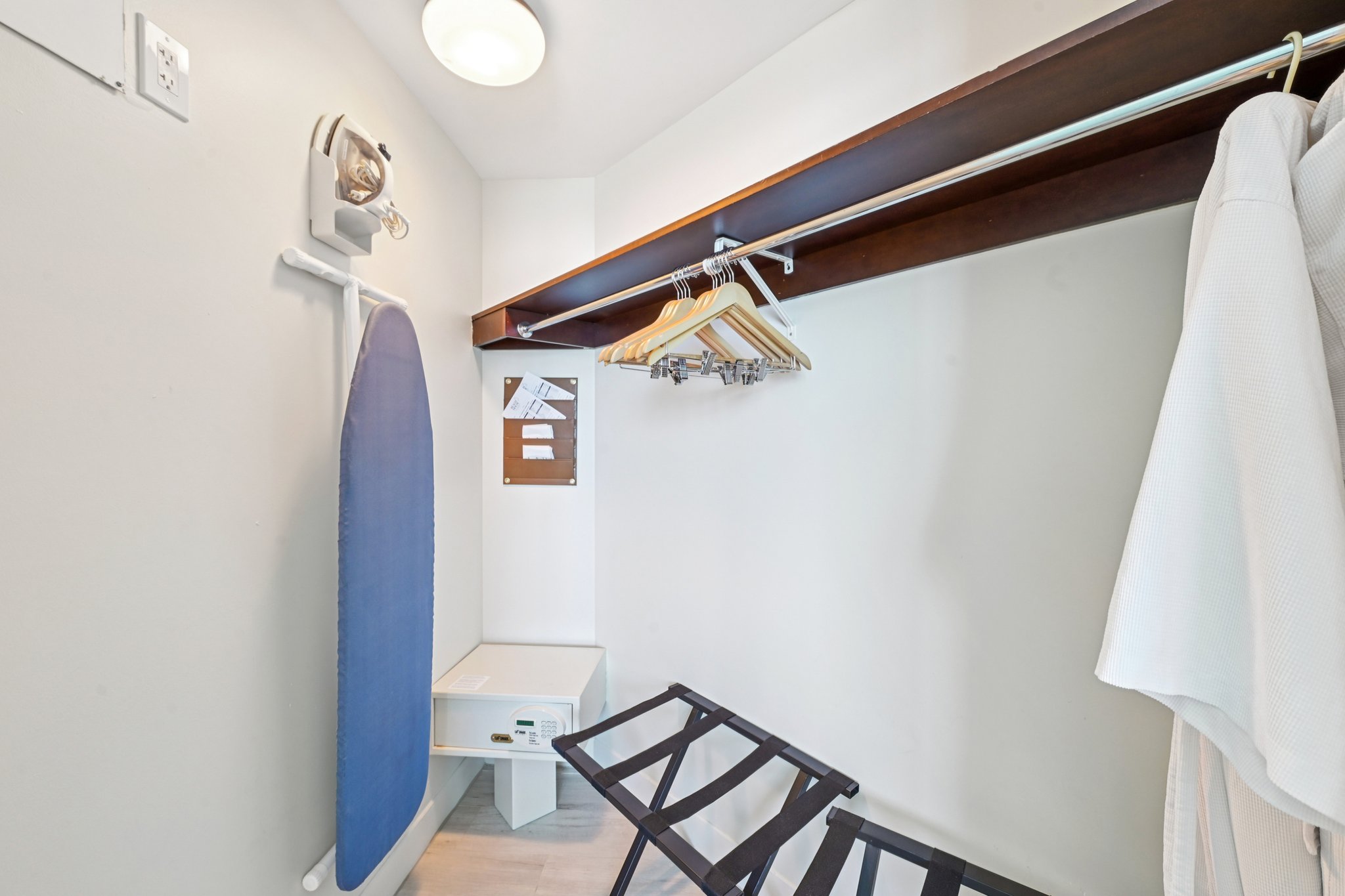 N Fort Lauderdale Beach Blvd 818-S2903-018.jpg