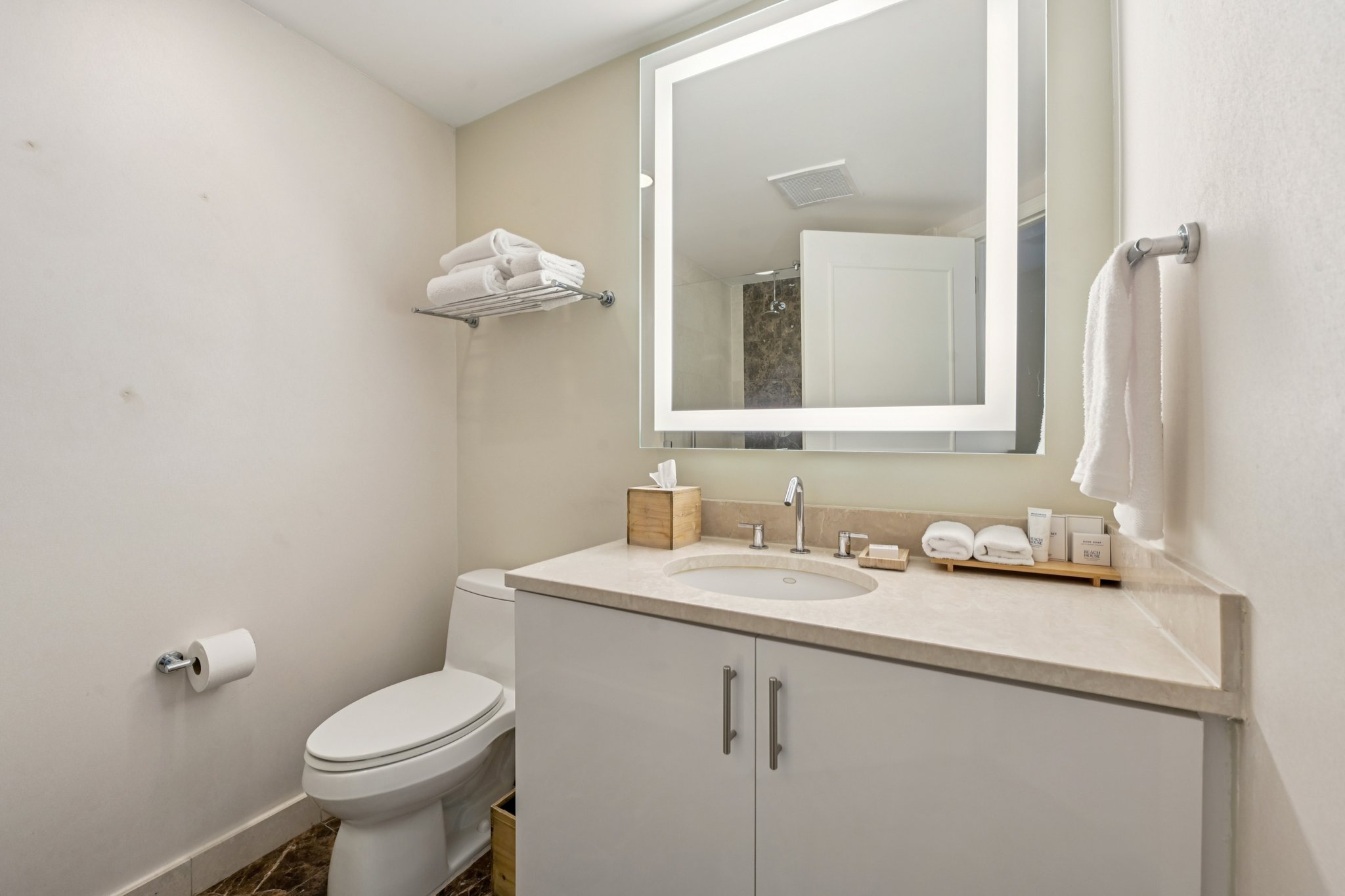 N Fort Lauderdale Beach Blvd 818-S2903-026.jpg