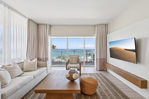 N Fort Lauderdale Beach Blvd 818-S2903-003.jpg