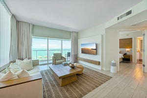 N Fort Lauderdale Beach Blvd 818-S2903-006.jpg