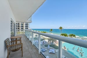 N Fort Lauderdale Beach Blvd 818-S2903-034.jpg