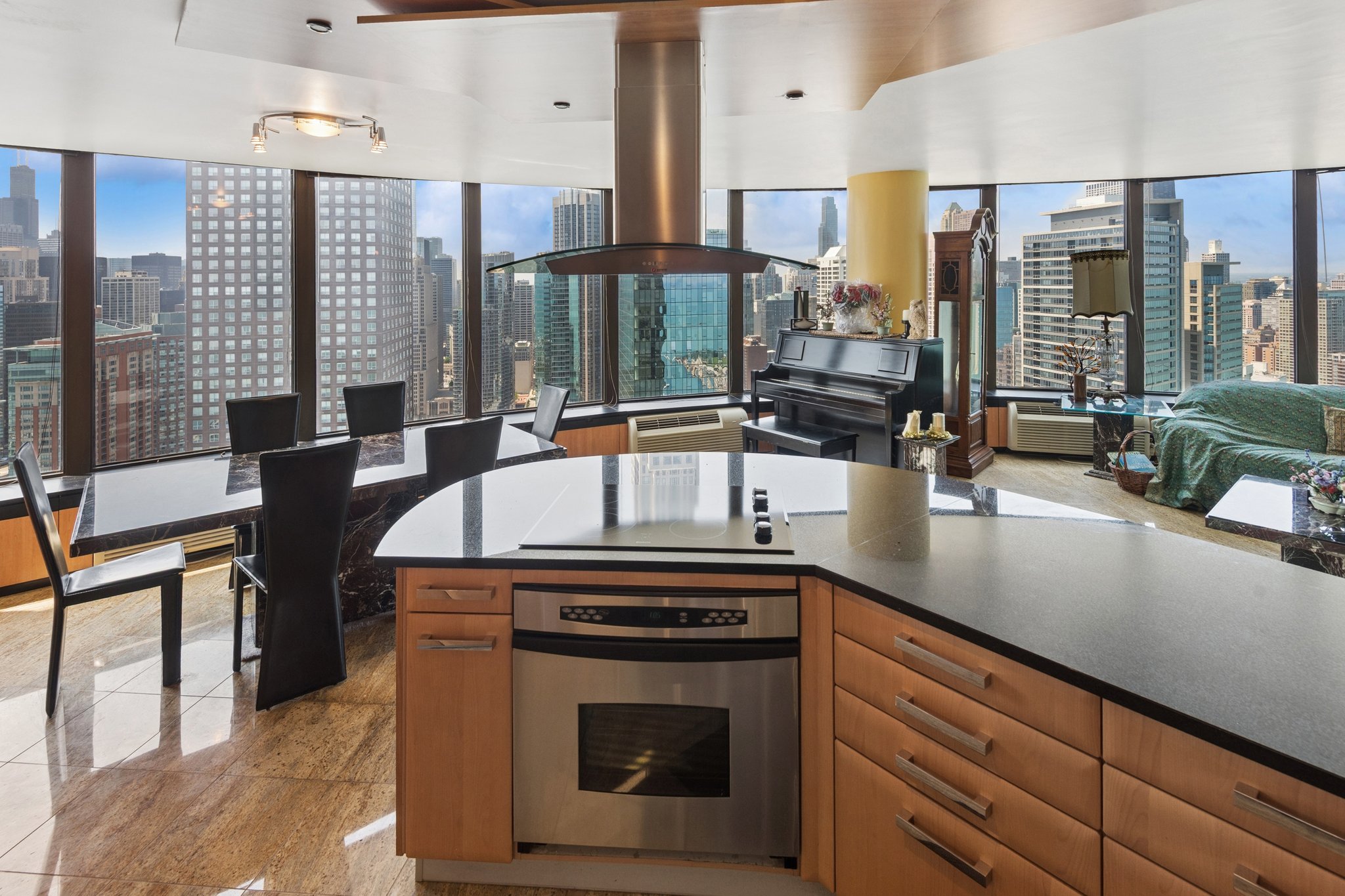 505 N Lake Shore Dr 4911_009.jpg