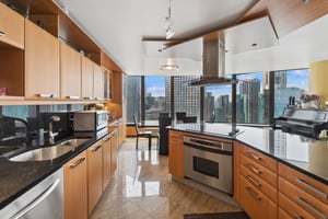 505 N Lake Shore Dr 4911_006.jpg